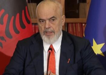Ndërtimet, Rama paralajmëron ndryshim në procedura: Përfshirje e detyrueshme e arkitektëve në proces, do të jenë subjekt i ligjit!