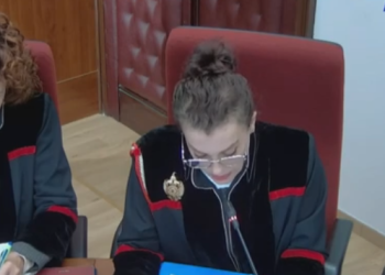 Seanca e Veliajt në GJK, relatorja lexon pretendimet e ish-kryebashkiakut: Presidenti mori atributet e gjykatës, Këshilli i Ministrave shkeli ligjin!