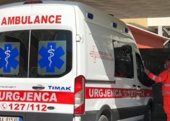 Bie nga lartësia e pallatit ku po punonte, ndërron jetë punëtori në Shëngjin