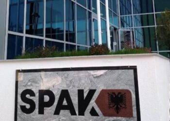 “Grupi i Rrumit, griste fletët e pronave në regjistër…”/ Gazetarja shpjegon aksionin e SPAK në Durrës