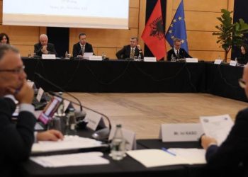 Mblidhet Komiteti Parlamentar i Stabilizim Asocimit BE-Shqipëri/ Gonzato: Qeveria shqiptare, me axhendë ambicioze për integrimin