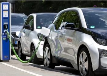 Rritja e çmimit të energjisë për makinat elektrike, taksitë kërkojnë rishikim të vendimit të ERE