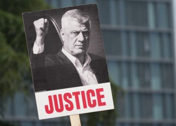 Kërkohet Trump 9.0 – ‘antivirus’, që mund të çlirojë Hagën nga paranojat e saj…