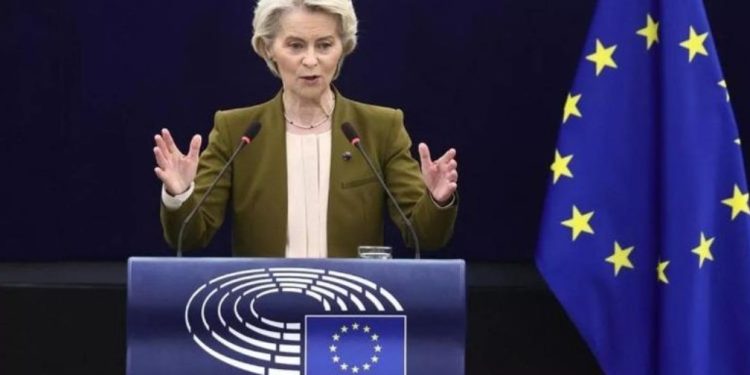 Mbrojtja evropiane, Presidentja e KE Von der Leyen: Nuk mund të jemi naivë me Moskën
