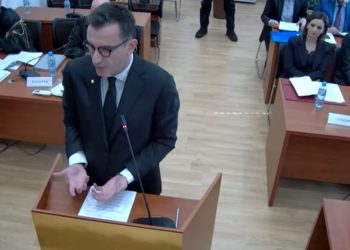 “Djalin tim më shumë e takoj në burg se në liri”, Veliaj: Më hoqën ata që donin të më shihnin me pranga jo me lopatë në duar