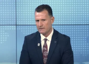 “Ilir Meta del në tetor”, Kujtim Cakrani zbulon: Ai po shkruan libër në qeli, do shihni çudira!