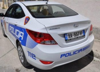 Kërcënuan me armë gjahu të riun në Tepelenë, shpallet në kërkim 19-vjeçari, nis hetimi për një tjetër