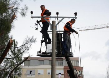 Reshjet e dendura shkaktojnë probleme në Lezhë, situata nën monitorim në Shkodër e Kukës