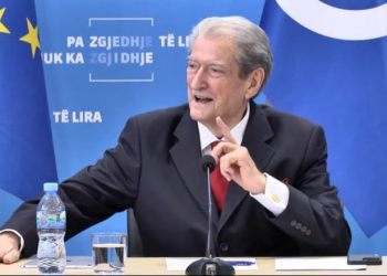 Progres raporti/ Berisha kundër Gonzatos: Nuk flitet për shkëlqim, shpikje pasionante të disa personave që duan të fshehin të vërtetat