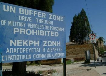 Tensione në Qipro, forcat ushtarake turke futen në fshat dhe pengojnë fermerët të punojnë tokat, ndërhyjnë Kombet e Bashkuara