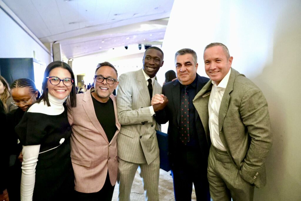 Ditë e ngarkuar në Asamblenë për turizmin në Riad  Gonxhja takohet me influencerin Khaby Lame  E ftova në Shqipëri   FOTO 