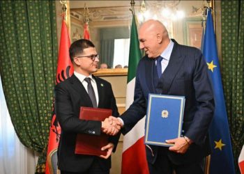 Vengu me homologun italian: Marrëveshje e re për forcimin e partneritetit në siguri dhe mbrojtje