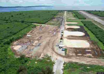 SHBA-ja po rindërton aerodromin ushtarak nga ku nisi sulmin bërthamor ndaj Hiroshimës (FOTO)