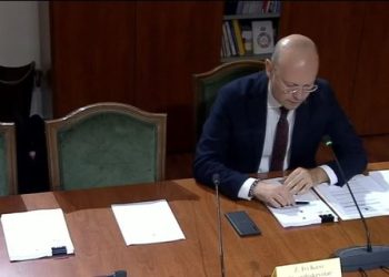 Opozita rikthehet në komisione, Kaso: Na është ngushtuar hapësira parlamentare, arena e debatit sa për formalitet