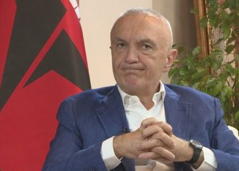 Meta: Mënyra e shoqërimit të Sarkozy mbresëlënëse! Nuk kam hatërmbetje për mënyrën mafioze si Narkoshteti më rrëmbeu mua