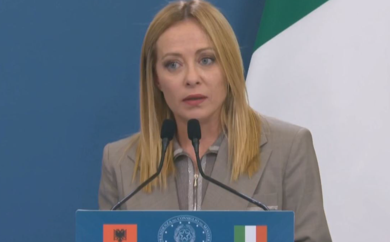 Meloni vlerëson shqiptarin që shpëtoi nga mbytja ish punëdhënësin  Kryeministrja italiane shkruan për Elton Zefin