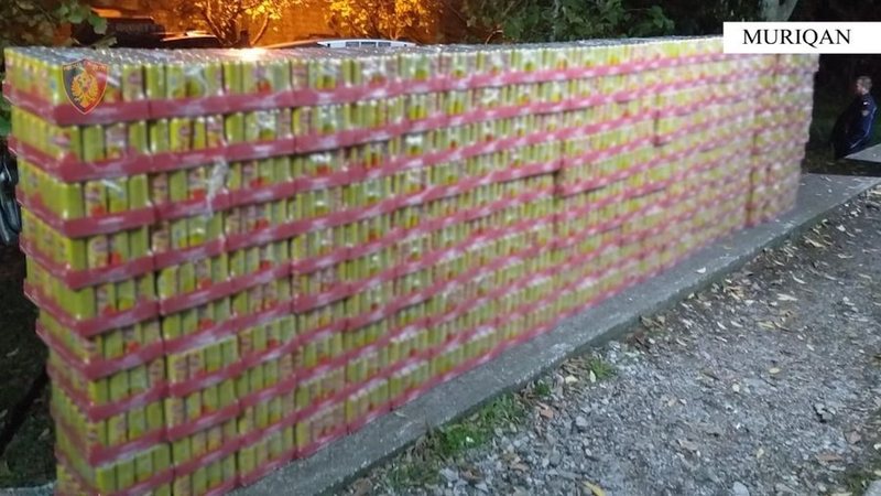 Trasportonte pije të kontrabanduara nga Mali i Zi  arrestohet 46 vjeçari  Nis hetimi për dy doganierët e Muriqanit