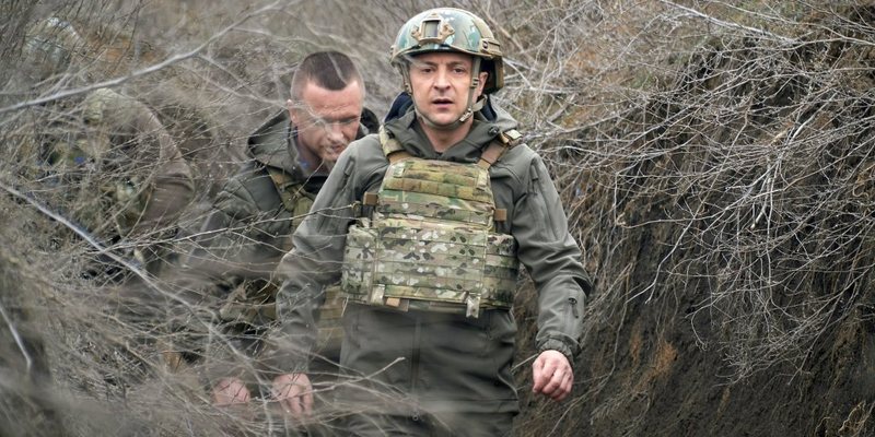 Presidenti Zelensky  Ukraina do të rishikojë planet e mbrojtjes  situata në terren ka ndryshuar