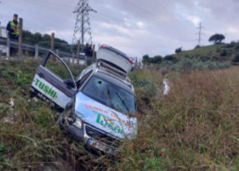 Humbën kontrollin e mjetit dhe përfunduan në kanal, nisen me urgjencë drejt spitalit të Vlorës dy persona