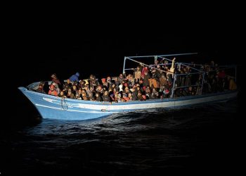 Qeveria britanike planifikon ndryshime të forta për azilkërkuesit, refugjatët do të përballen me 20 vjet pritje