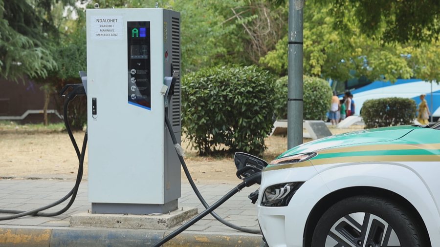 Karikimi i mjeteve elektrike  kryeministri Rama sqaron si do të jetë çmimi