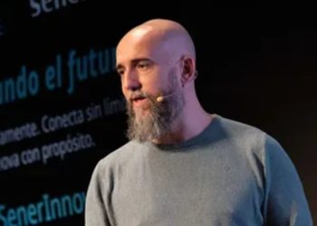 “AI do ju lërë pa punë deri në 2026!” Eksperti i inteligjencës artificiale: Çdo profesion me kompjuter do të zëvendësohet