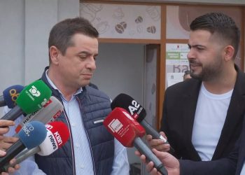 Çfarë rezultati pret në Berat? Kandidati i PS përgjigjet pas votimit