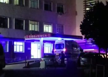 Plagosja në Vlorë, pranga autorit dhe një personi të përfshirë në sherr