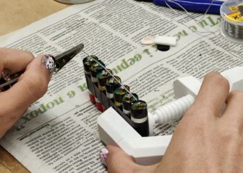 Si ndihmon luftën e Ukrainës ndalimi i cigareve elektronike në Britani