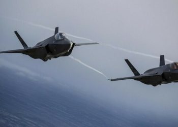 Polonia ngre në ajër avionët luftarakë për të mbrojtur kufijtë, mbyllen dy aeroporte