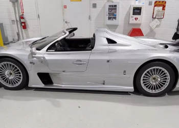 Vlen 13 mln dollarë, sekuestrohet një nga supermakinat më të rralla në botë, ja kujt i përkiste