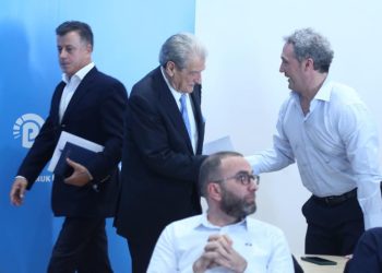 Buxheti, boshllëku i betejës së opozitës