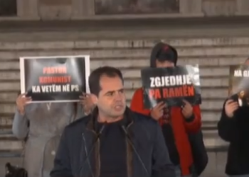 Bylykbashi hap protestën: Ne do t’ja shkurtojmë ditët kësaj qeverie. Këta kanë hequr..