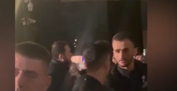 VIDEO  Protestës së opozitës i bashkohen Ervin Salianji  krah Berishës qëndrojnë Noka e Balliu