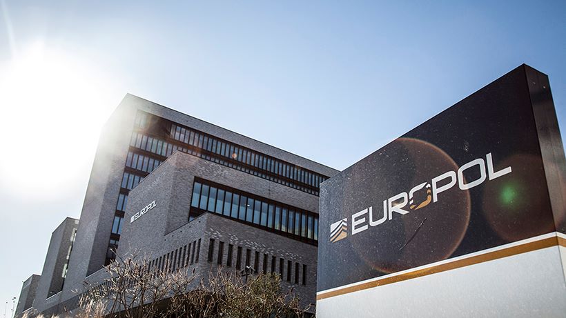 europol-arreston-mercenaret-e-paguar-per-rrembimin-e-nje-kryetrafikanti-shqiptar