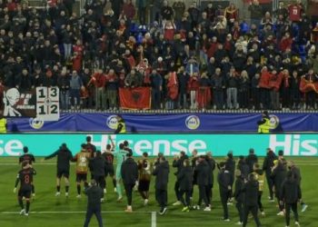 Shqipëria “prek” Botërorin/ Kombëtarja fiton në Andorrë, kualifikohet në Play Off