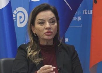 “Spiun dhe çimka”, Vokshi tregon çfarë ndodhi mes Flamur Nokës dhe Anila Aliajt