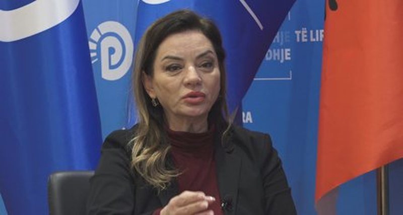  Spiun dhe çimka   Vokshi tregon çfarë ndodhi mes Flamur Nokës dhe Anila Aliajt