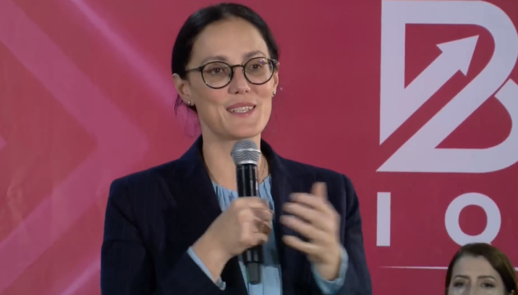  1 7 mld lekë në dispozicion për pensionistët    Ministrja Ibrahimaj zbulon kur do të nisë shpërndarja e bonusit të fundvitit