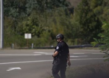 Ish-polici i Kosovës lirohet nga paraburgimi në Serbi