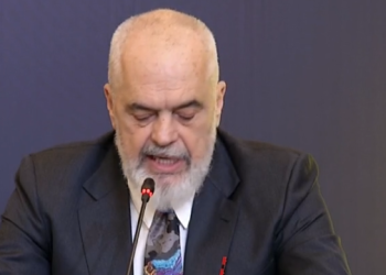 Vijon punimet Samiti i Planit të Rritjes në Tiranë, të pranishëm komisionerja Kos dhe liderët e Ballkanit Perëndimor