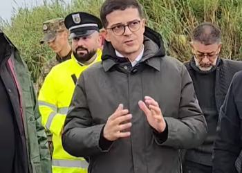 Vërshimet e Bistricës, ushtria zbret në terren, Vengu nga Saranda: Ndërhyrje emergjente në argjinaturë
