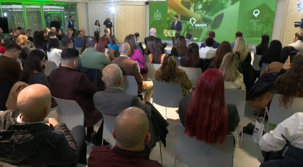 Prezantohet projekti  OSHEE Charge   shërbimi i ri i karikimit të mjeteve elektrike