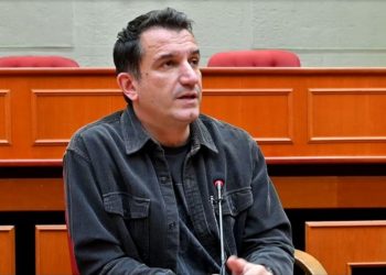 9 muaj në izolim, Veliaj kërkesë Gjykatës së Posaçme: Ende nuk më është vënë në dispozicion asnjë faqe nga dosja