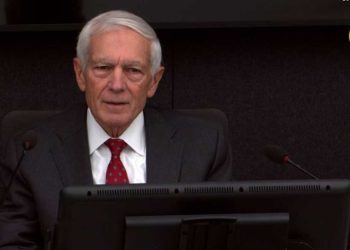 Clark përfundon dëshminë në Hagë: Akuza për shitje organesh ishte dezinformim