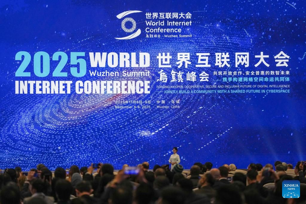 konferenca-boterore-e-internetit-mundesi-per-clirimimin-e-potencialeve-digitale