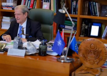 Komisioni për reformën zgjedhore, Berisha: Nëse e refuzojmë, humbasim aleatët ndërkombëtarë