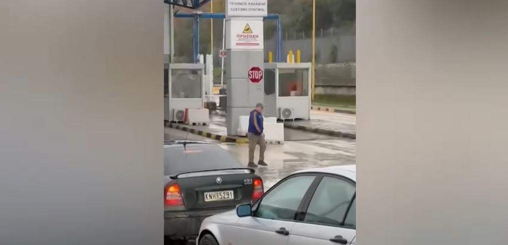 Iu ndalua përjetësisht hyrja në Greqi  Artan Hoxha  Po shkoja në Janinë  Nuk u befasova  më thanë se 