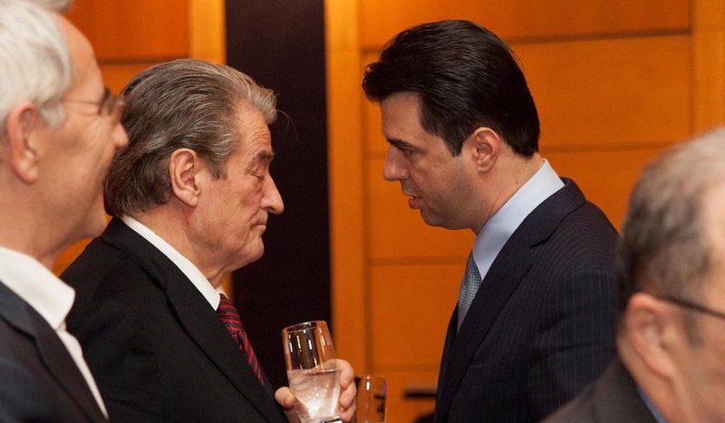  Kemi prova të tjera për 21 Janarin   avokati  Berisha dhe Basha mund të përballen me burg të përjetshëm