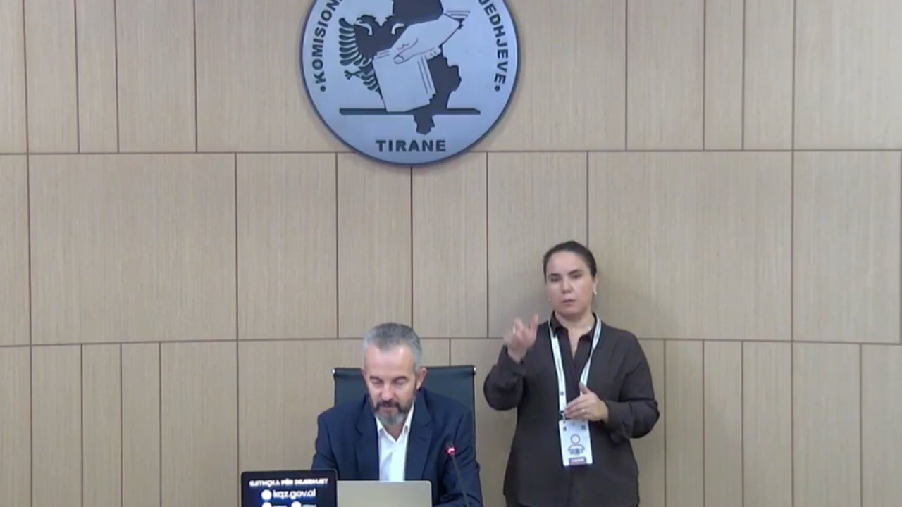 Zgjedhjet në 5 bashki  Celibashi  Janë raportuar problematika në Cërrik dhe në Vlorë  një vëzhgues 